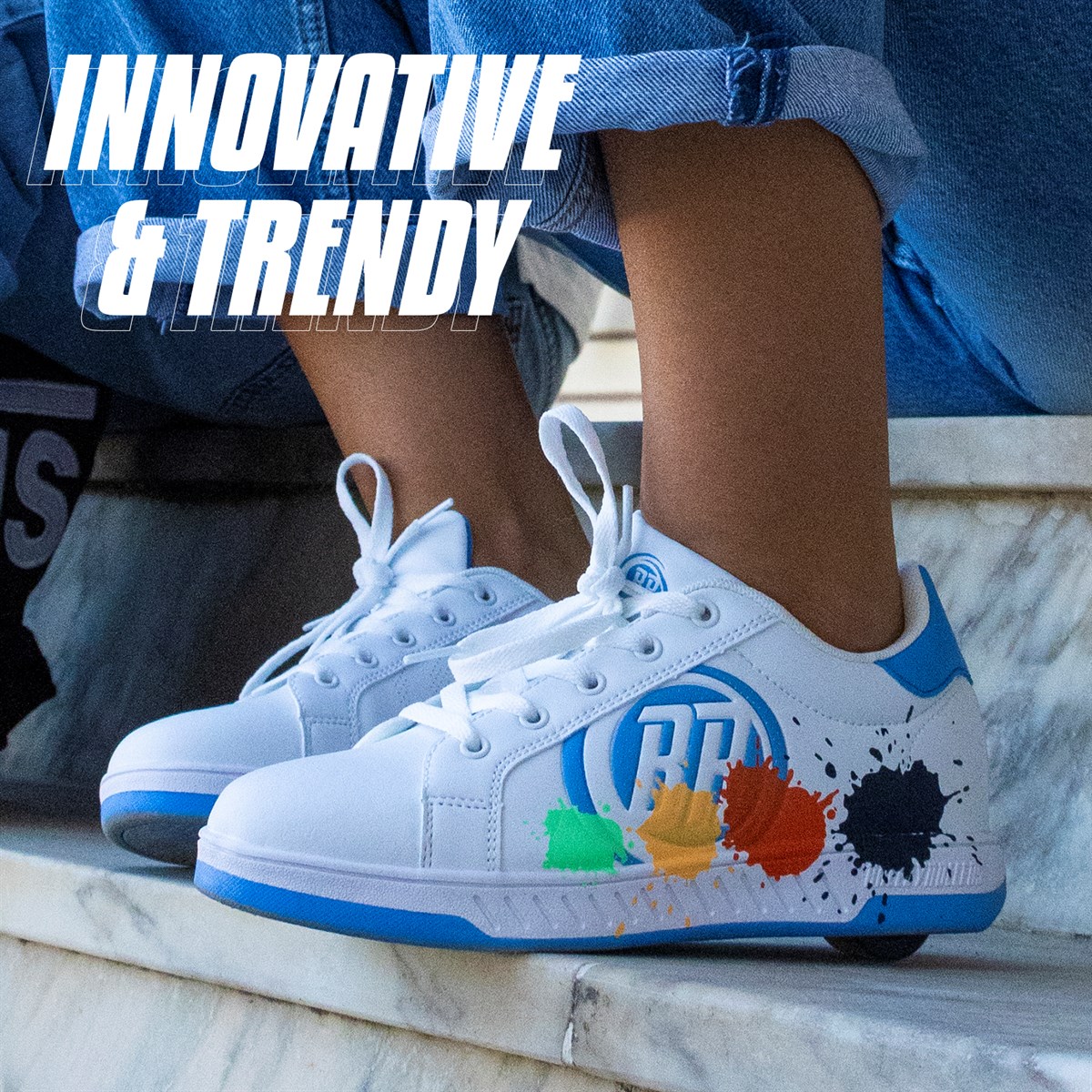 2280374 Breezy Rollers Splash White Light Blue Feature 02